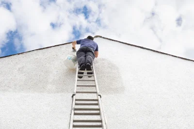 Peinture extérieure à Lablachère — façades et ravalement
